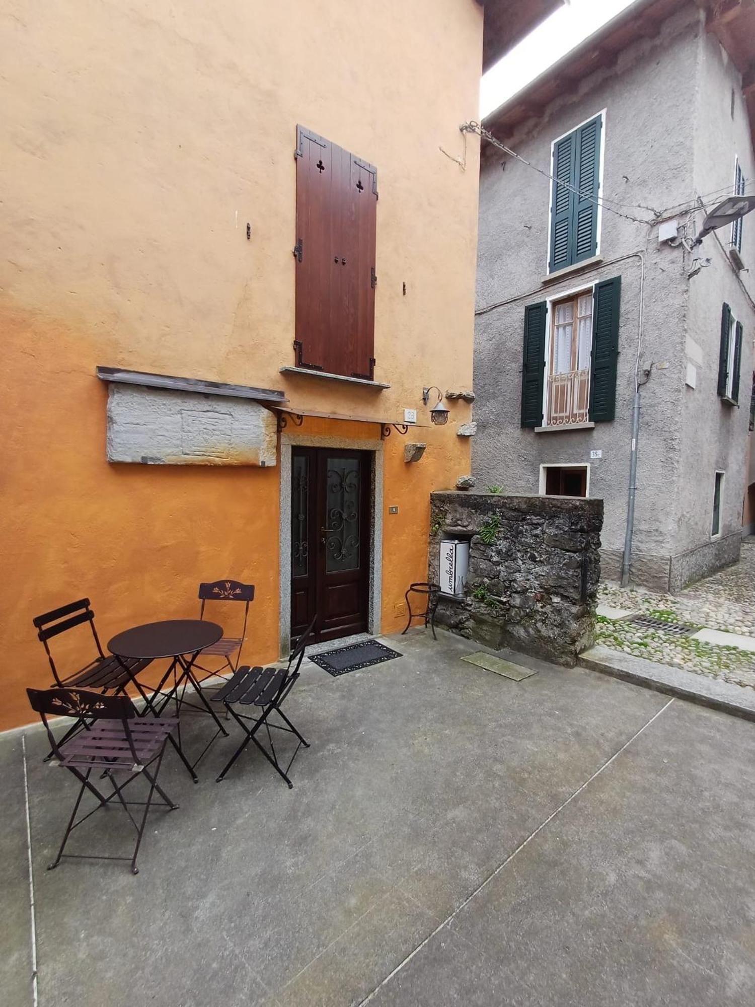 Casa Clotilde Villa Verbania Exterior photo